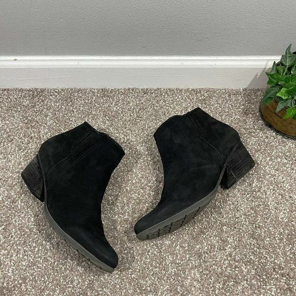 Blondo Shoes - 1 Blondo Boots Size 10 M Valli Black Nubuck Leather Waterproof Ankle Booties